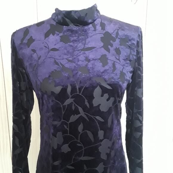 Rabbit Rabbit Rabbit Long Sleeve Velour Dress - Picture 7 of 10